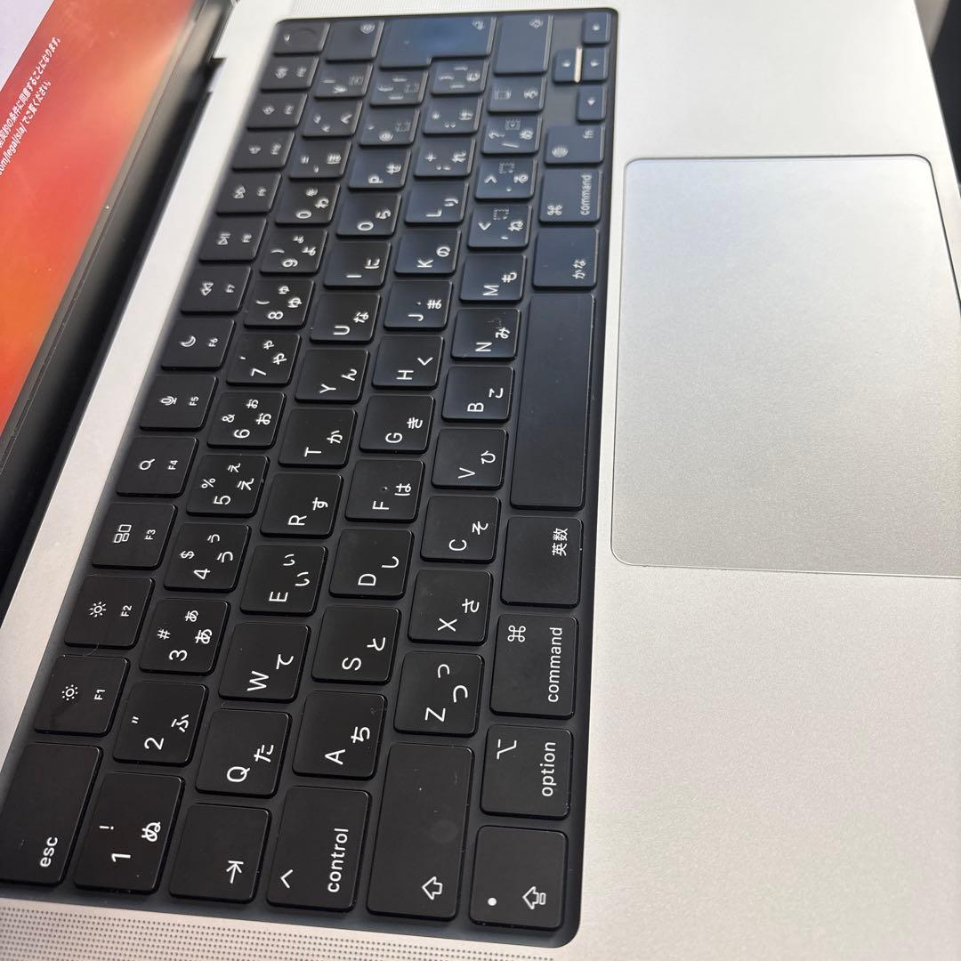 Macbook Pro 14インチ 8GB 512GB MR7J3J/A