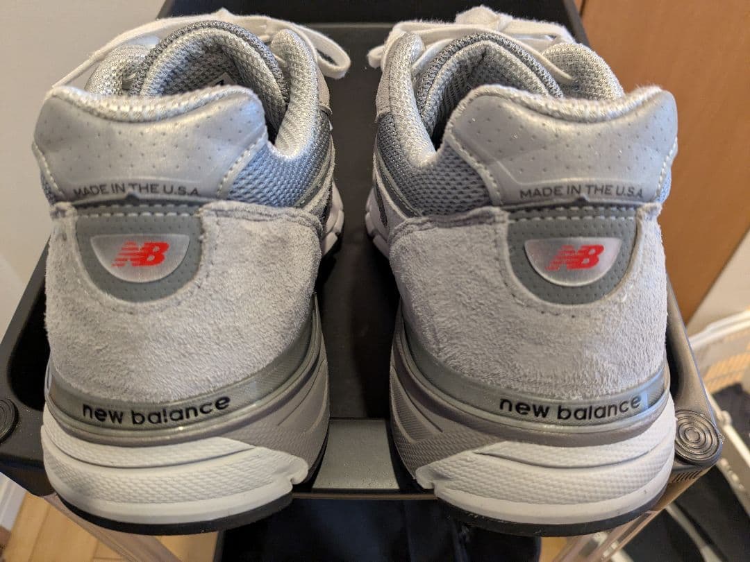 美品　ニューバランス990V4 Grey Silver