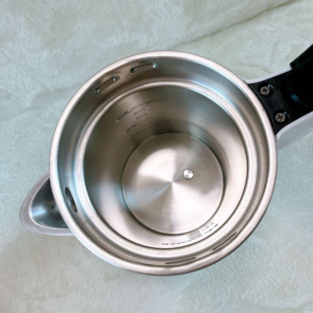 マキタ makita 電気ケトル KT360DZW 充電式 白