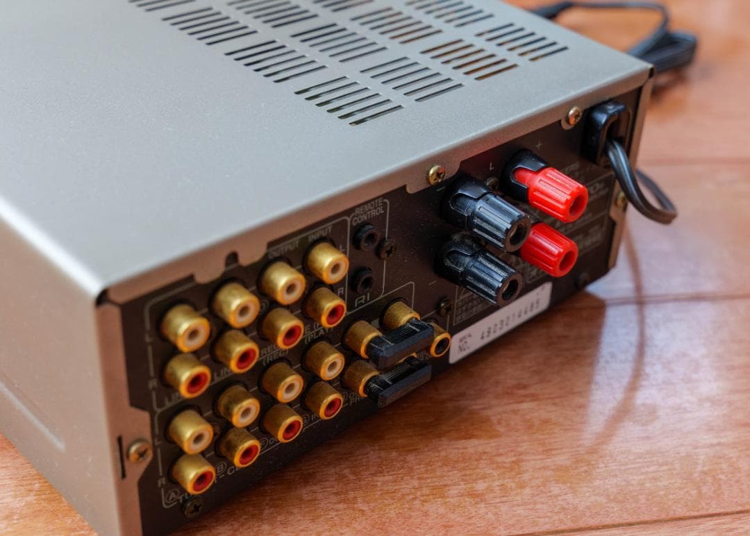 ONKYO オンキョー プリメインアンプ　INTEC　A-909LTD 中古