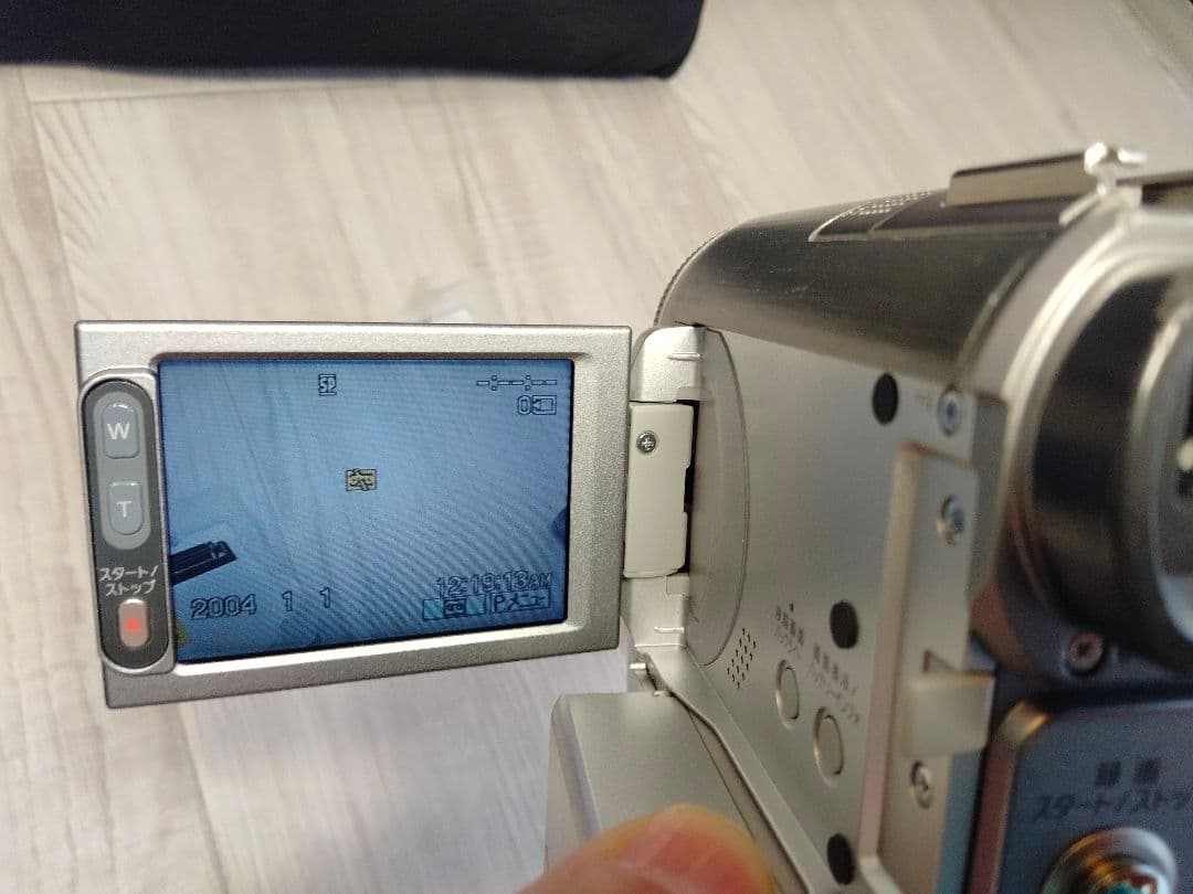 美品　ソニーSONY HANDYCAM DCR-PC350