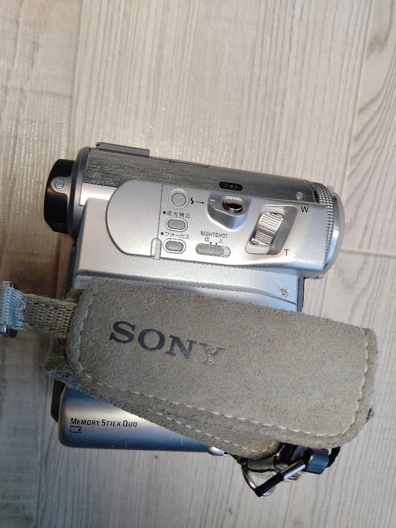 美品　ソニーSONY HANDYCAM DCR-PC350
