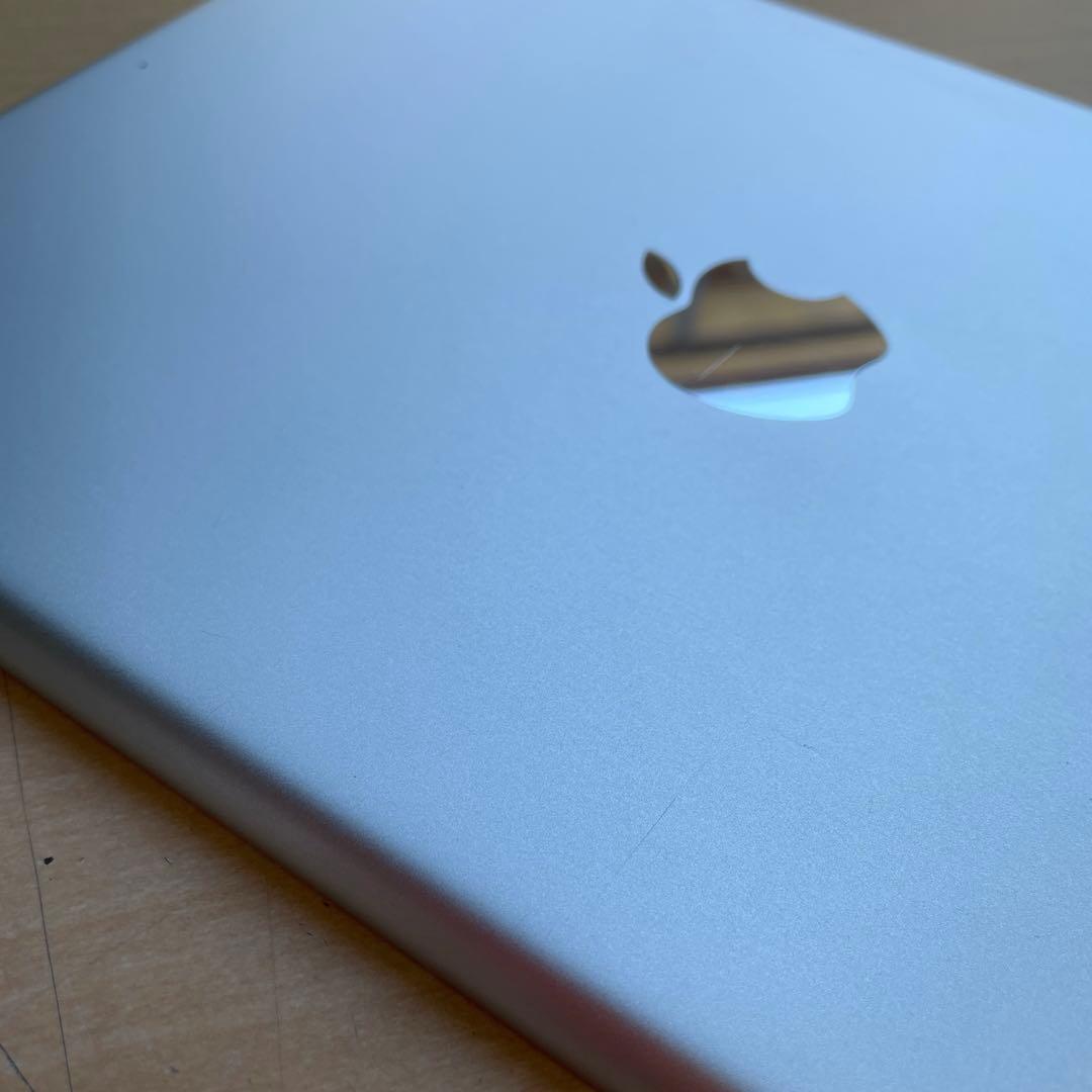 iPad 第6世代　A1893　Wi-Fiモデル　シルバー　32GB #5