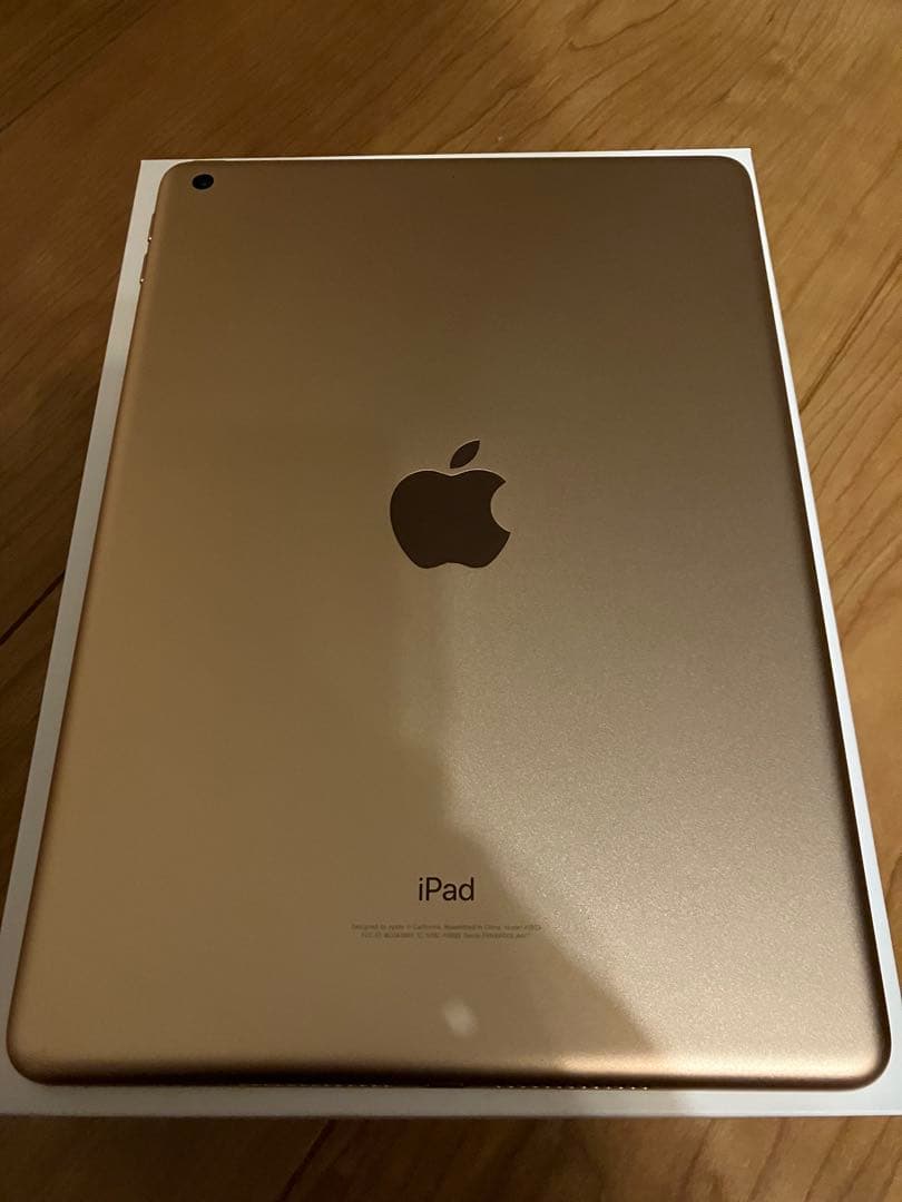 【美品】Apple iPad 第6世代 128GB ゴールド　Wi-Fiモデル