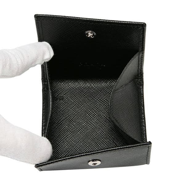 プラダ(PRADA) ケース