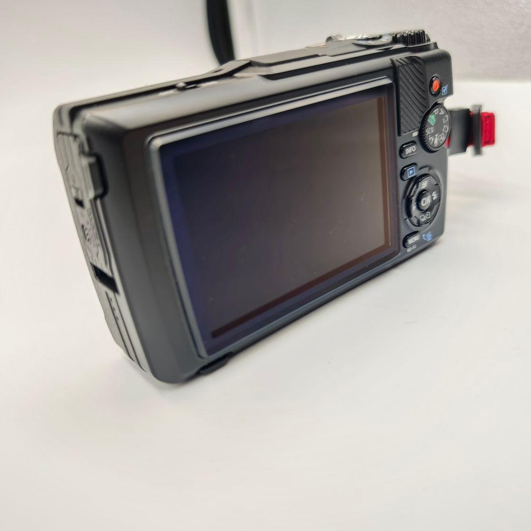 【完動品】OM SYSTEM TG-7 コンパクトデジタルカメラ 4K動画対応