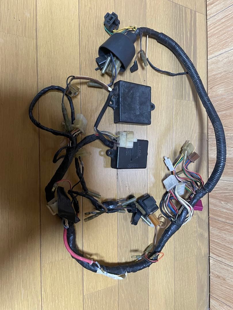 くろべぇさま専用　rz250rセット売り