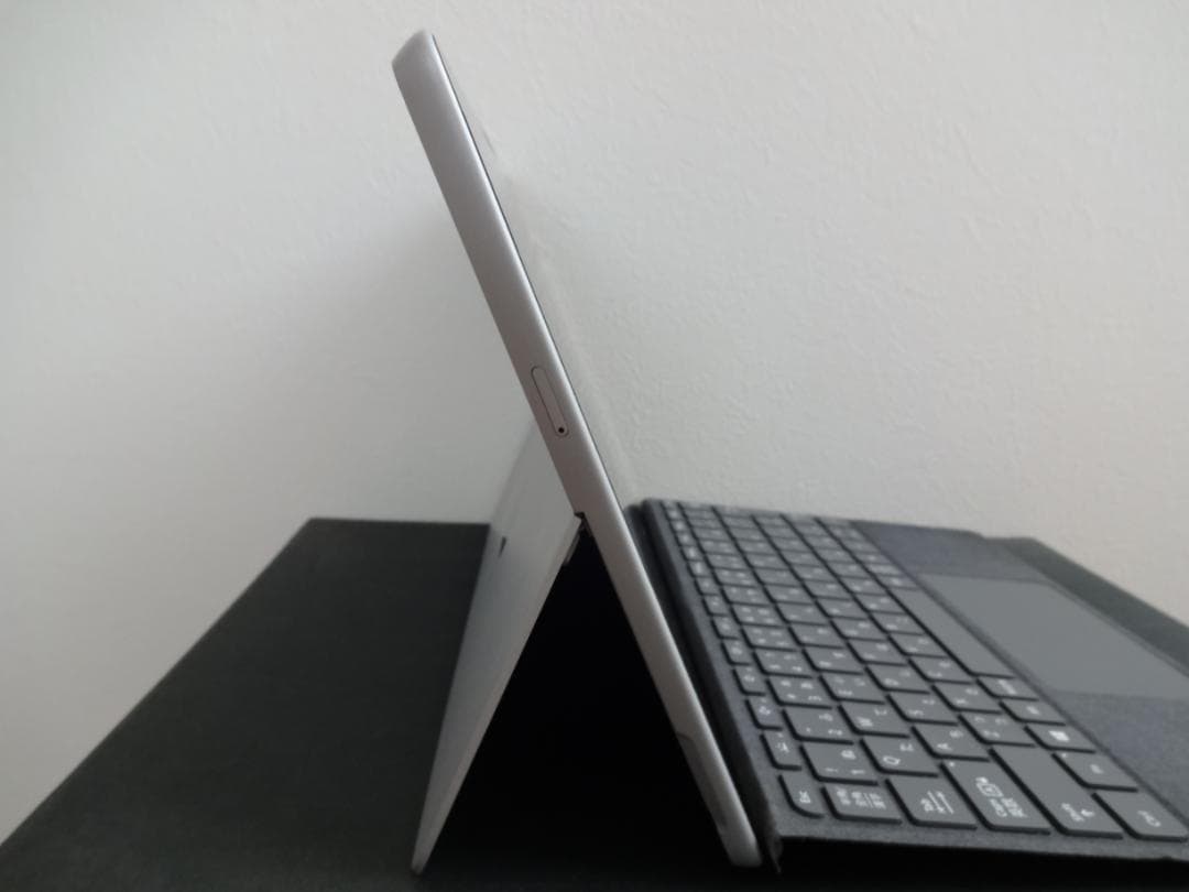 Surface Go2 LTE Advanced メモリ8GB/SSD128GB