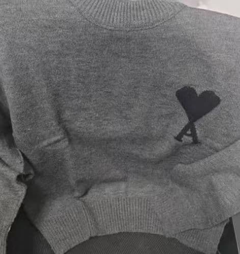 ✨新品✨AMI PARIS グレー クルーネックセーター M