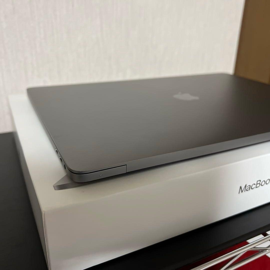 MacBook Pro 16インチ 2019 i9 16GB 1TB