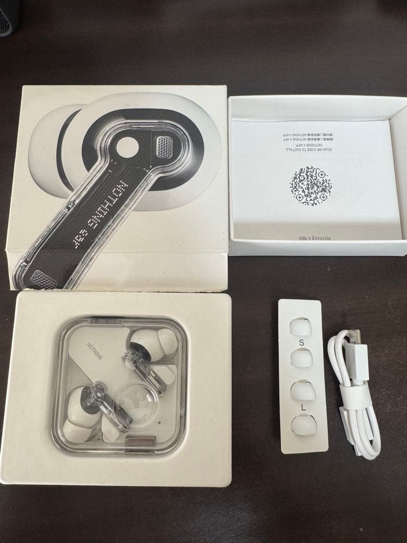 Nothing ear ホワイト