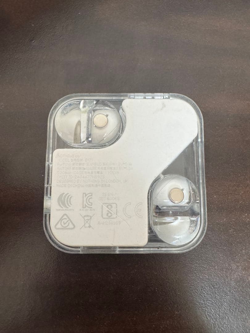 Nothing ear ホワイト