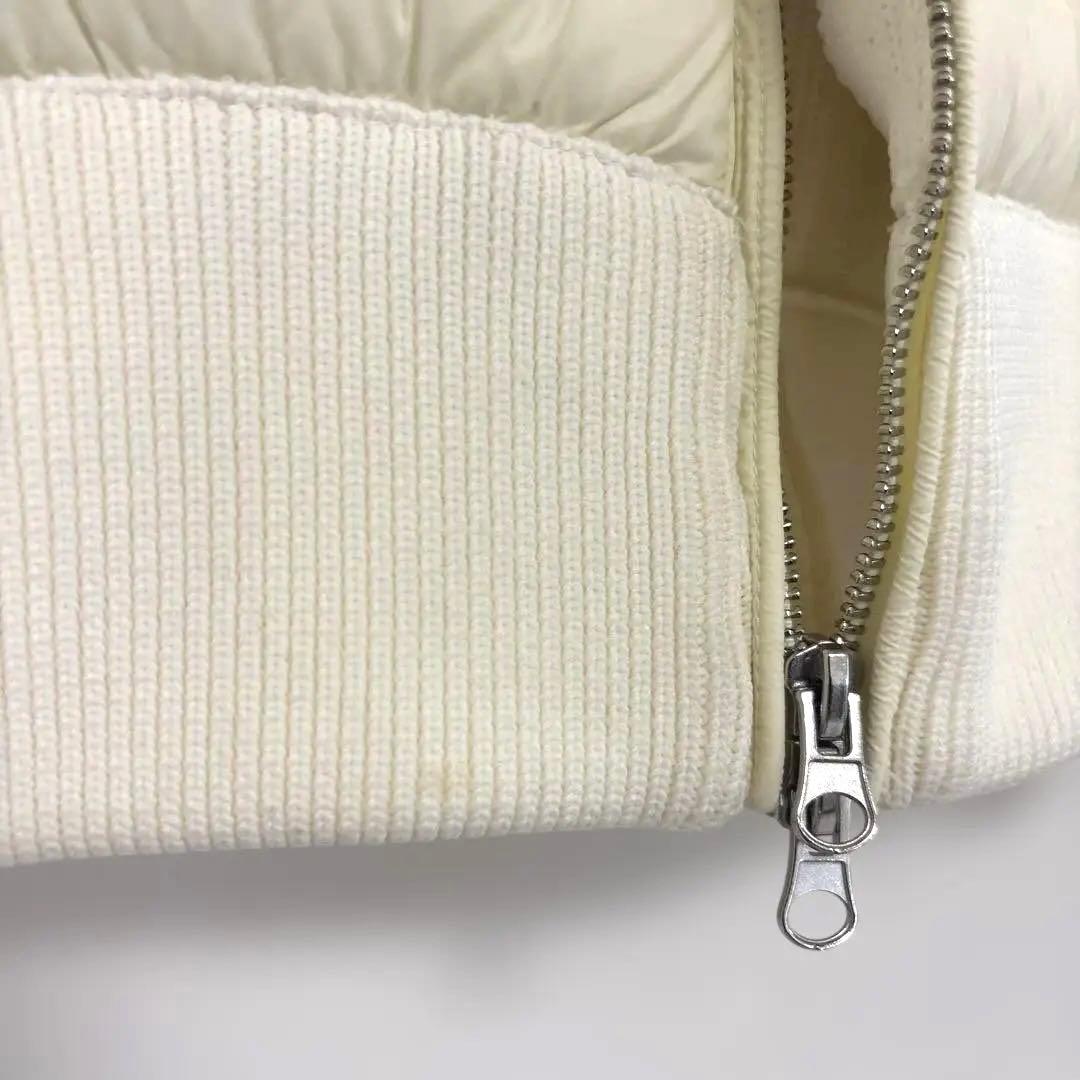 ホワイト フード付きダウンジャケット