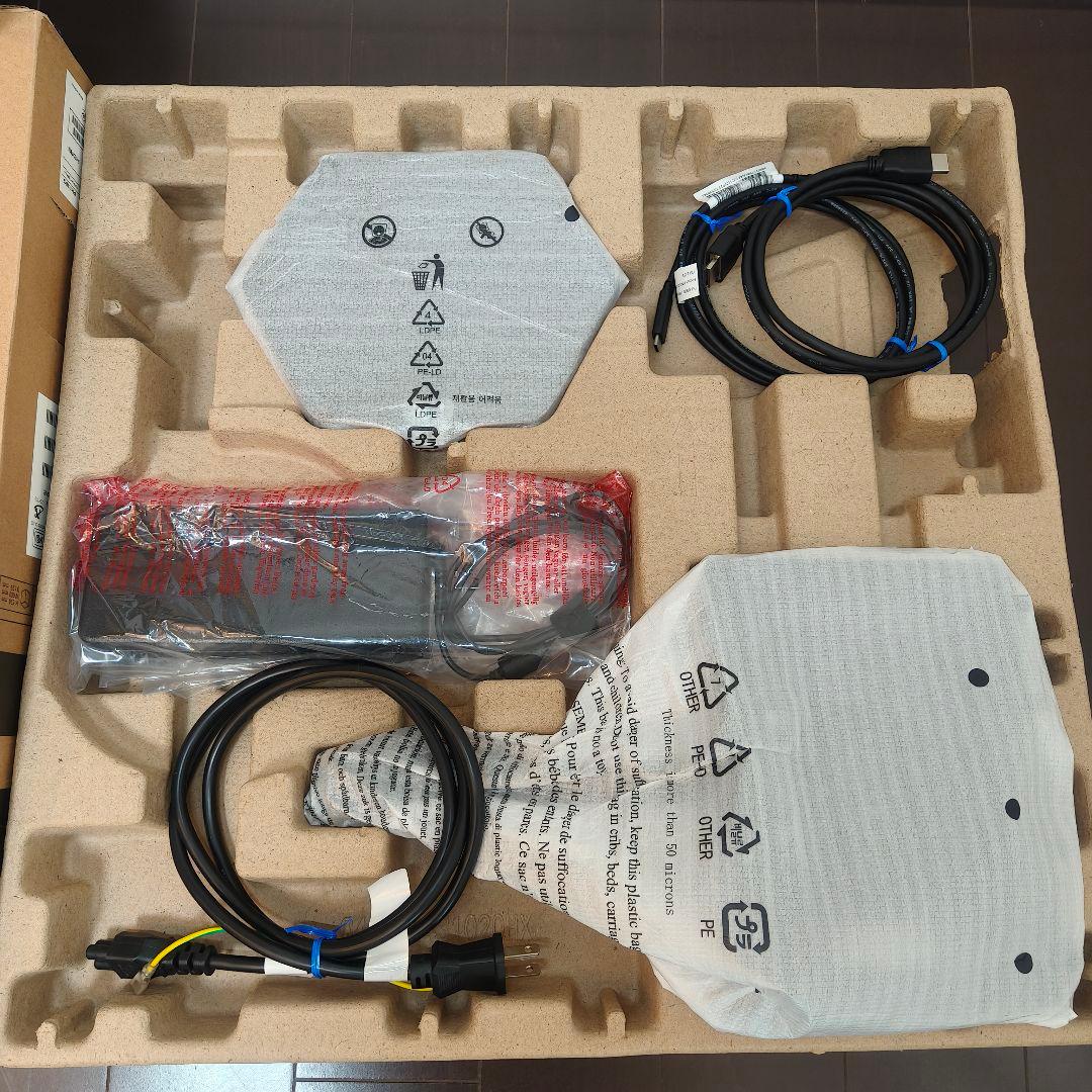 PHILIPS ディスプレイ 23.8インチ 24E1N3300A/11