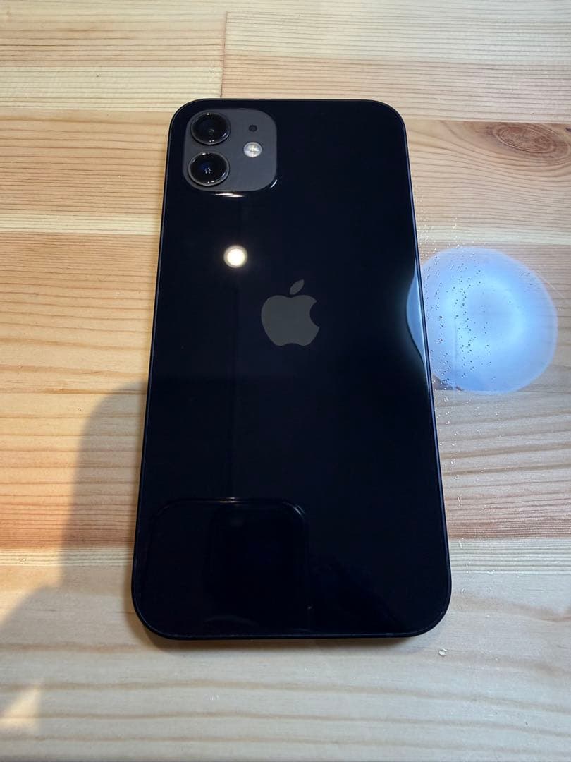 S*a様 【美品】iPhone 12 64GB ブルー SIMフリー 目立った傷