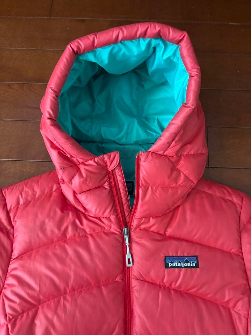 patagonia ハイロフトダウン　XSサイズ　中古美品
