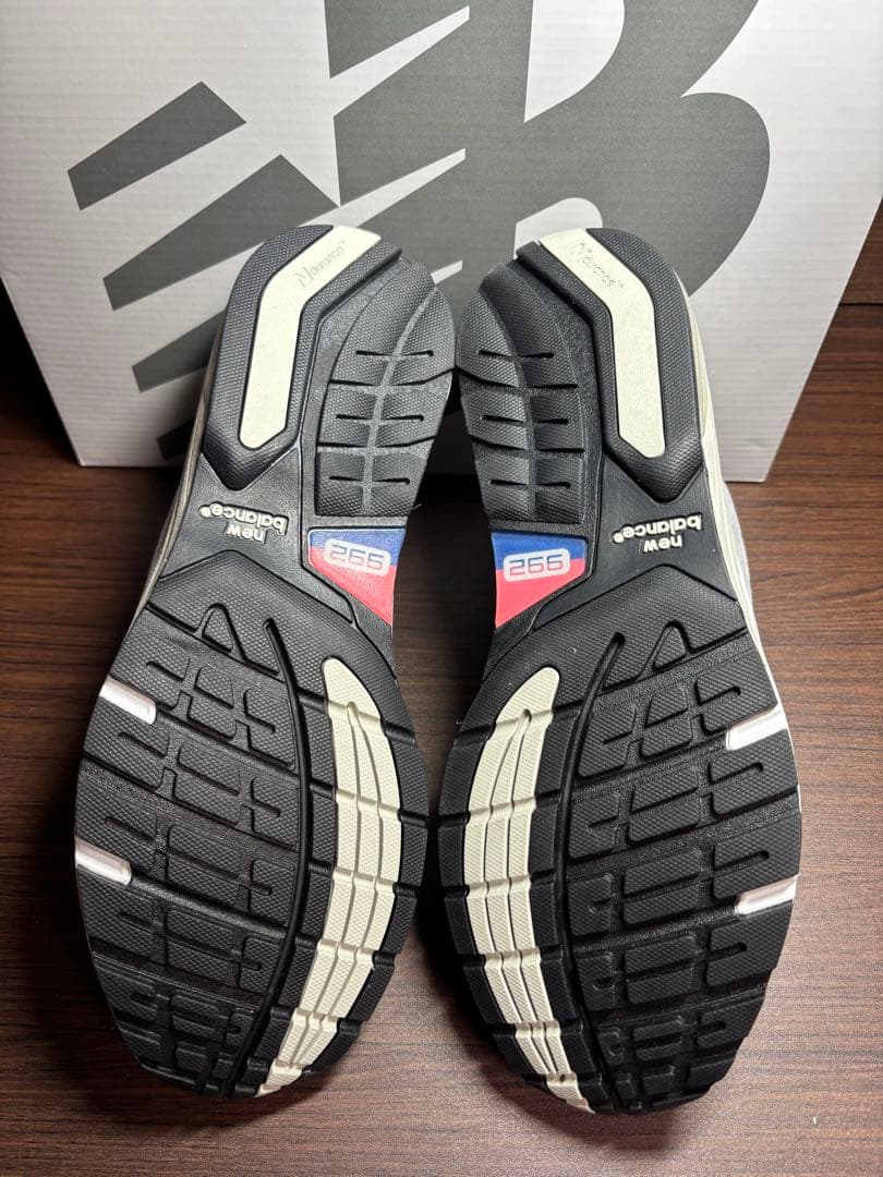 fukuニューバランス 992 グレー2025未使用size 26.0㎝