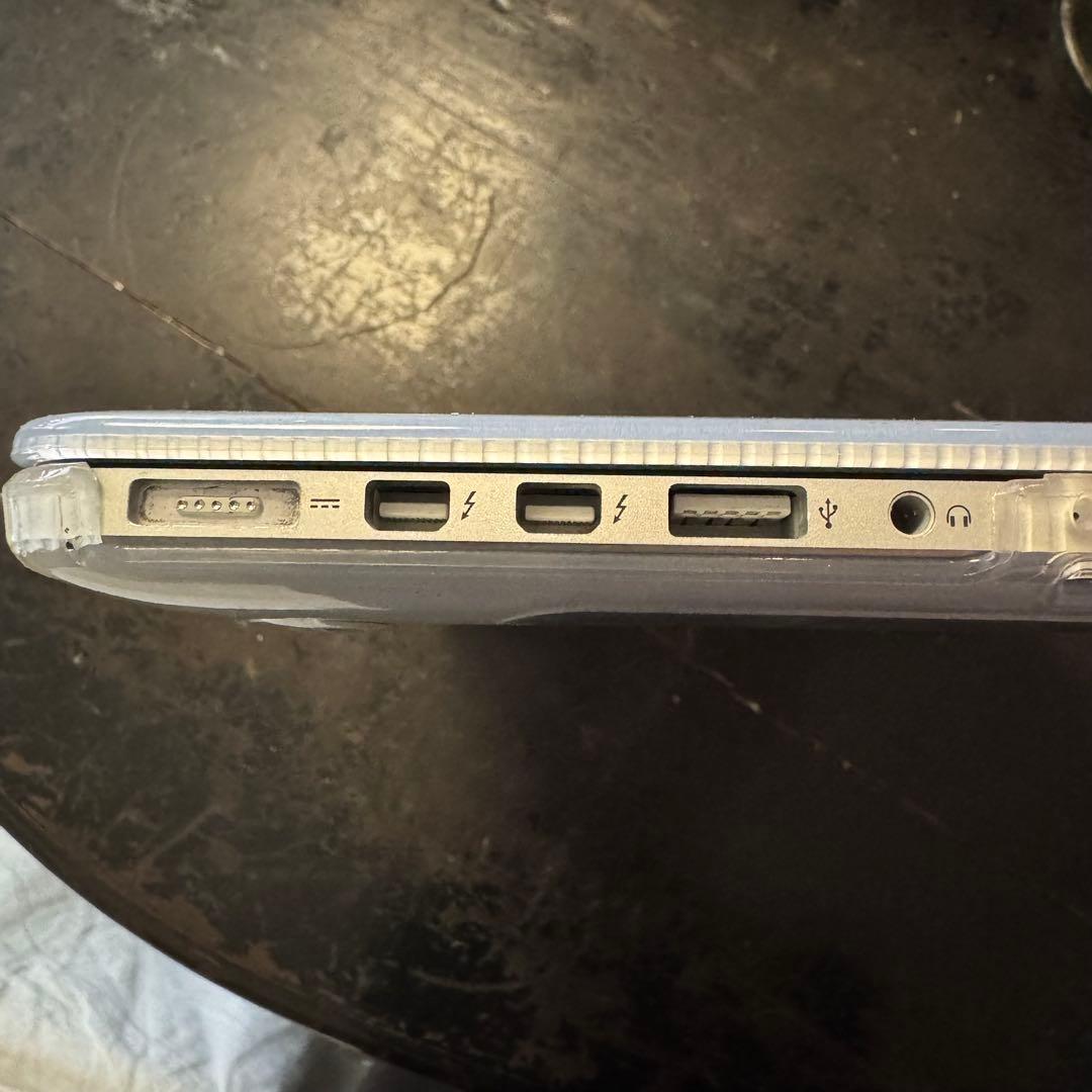 MacBook本体 MacBook Pro 13 Late 2013 8G 256G