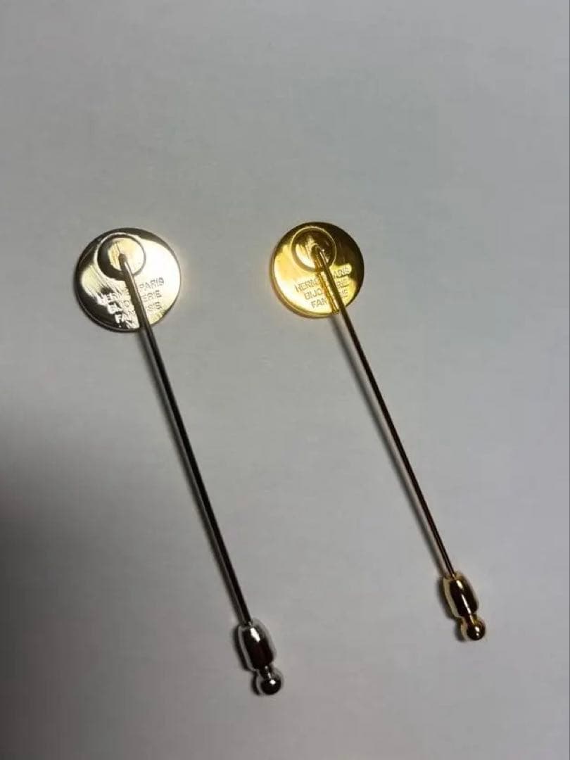 【夏休み値下げ中】エルメス　ピンブローチ