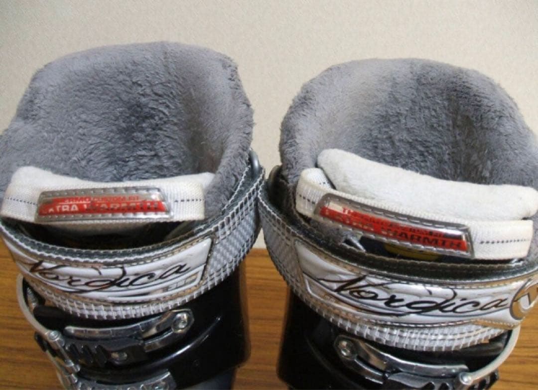 hakubamonsterboy  ノルディカブーツとスキー板