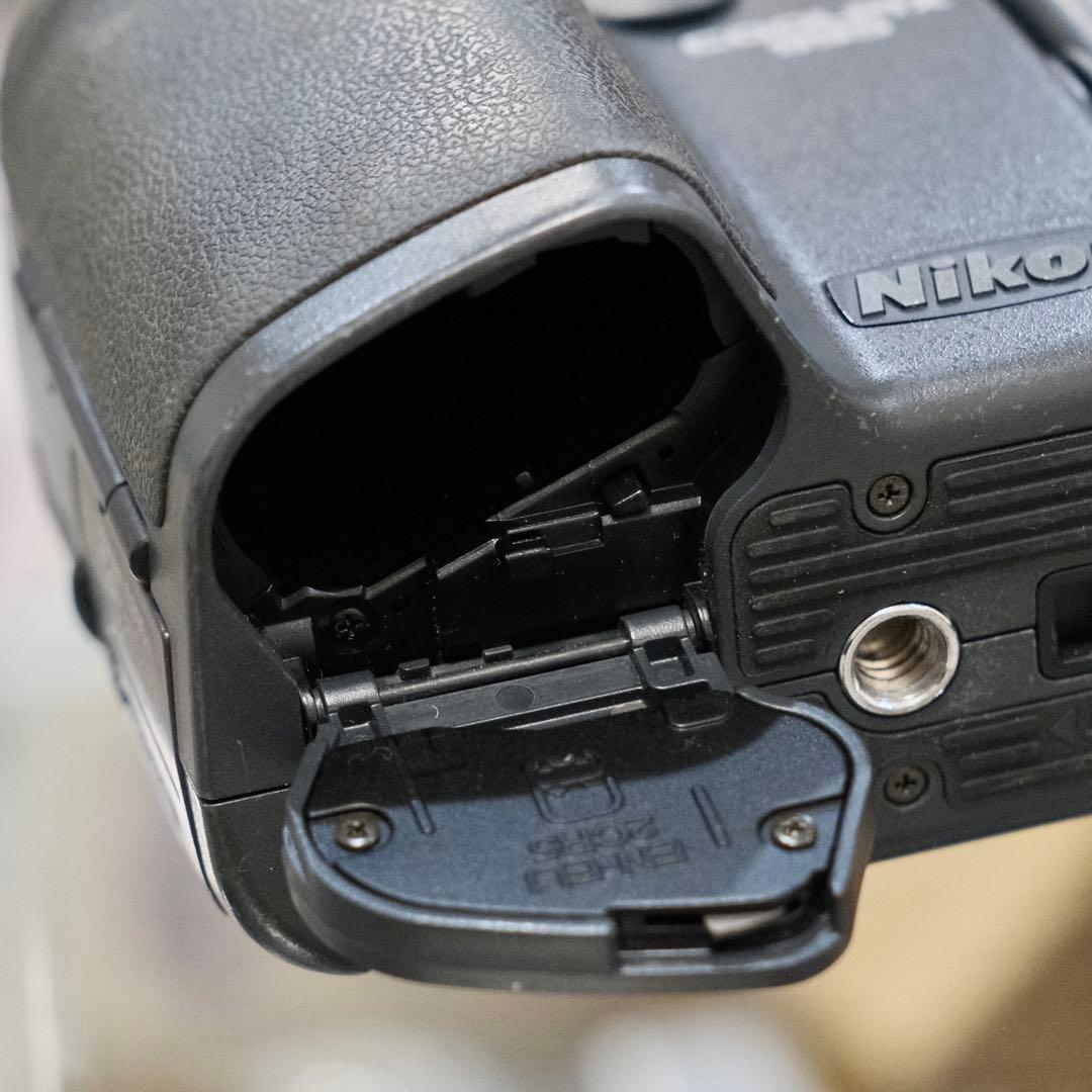 動作品 Y2K CCD 平成レトロ 自撮り Nikon COOLPIX E995