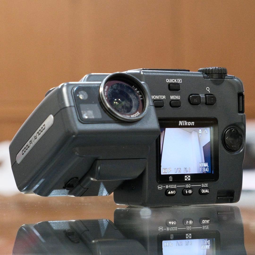 動作品 Y2K CCD 平成レトロ 自撮り Nikon COOLPIX E995