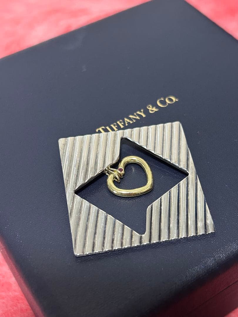 美品Tiffanyヴィンテージ　シルバーブローチレア　K18刻印あり