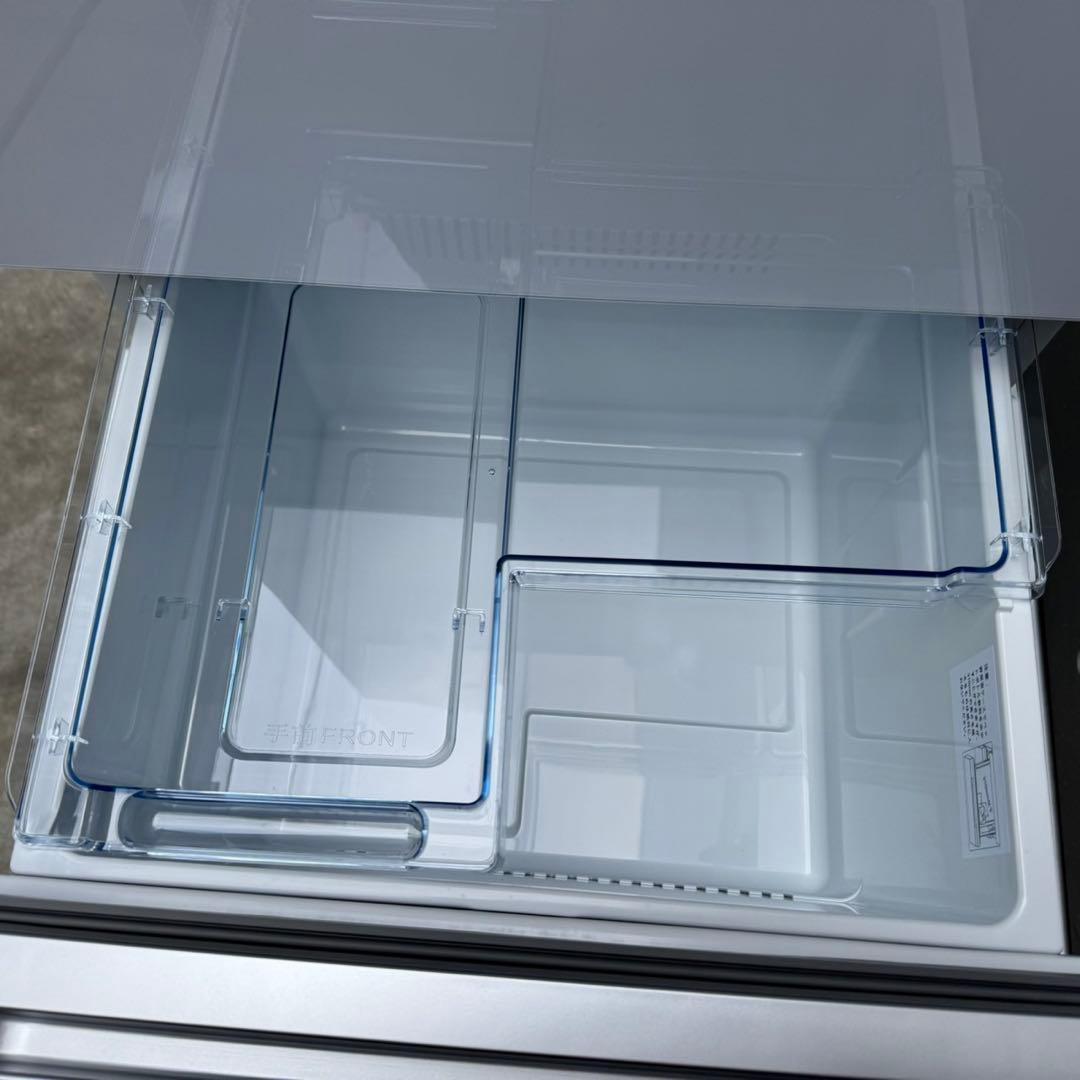 252⭐️2025年製★ほぼ新品★ヤマダ電機　冷蔵庫　3ドア　自動製氷　ガラス扉