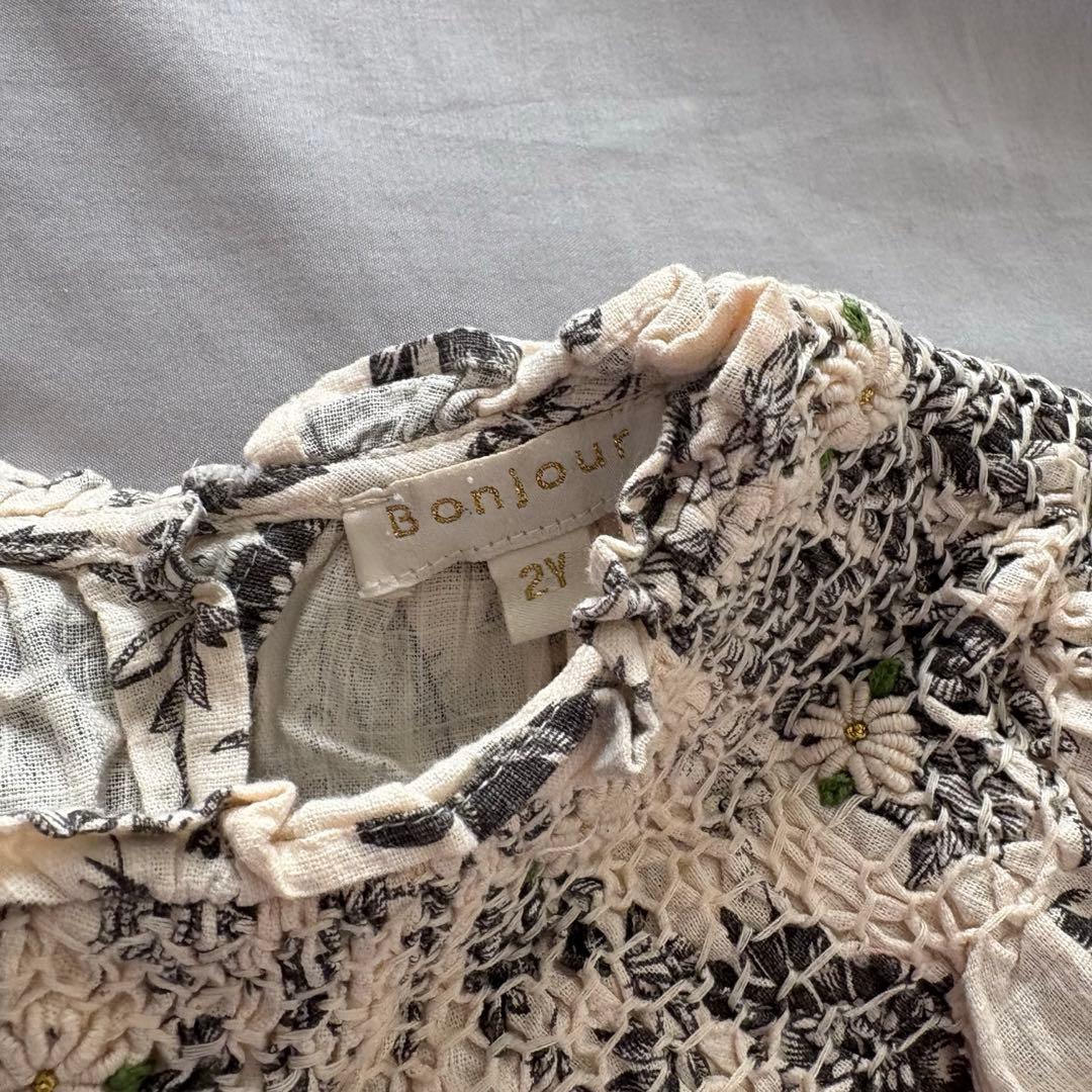 bonjour diary ◎ Wallpaper flower print