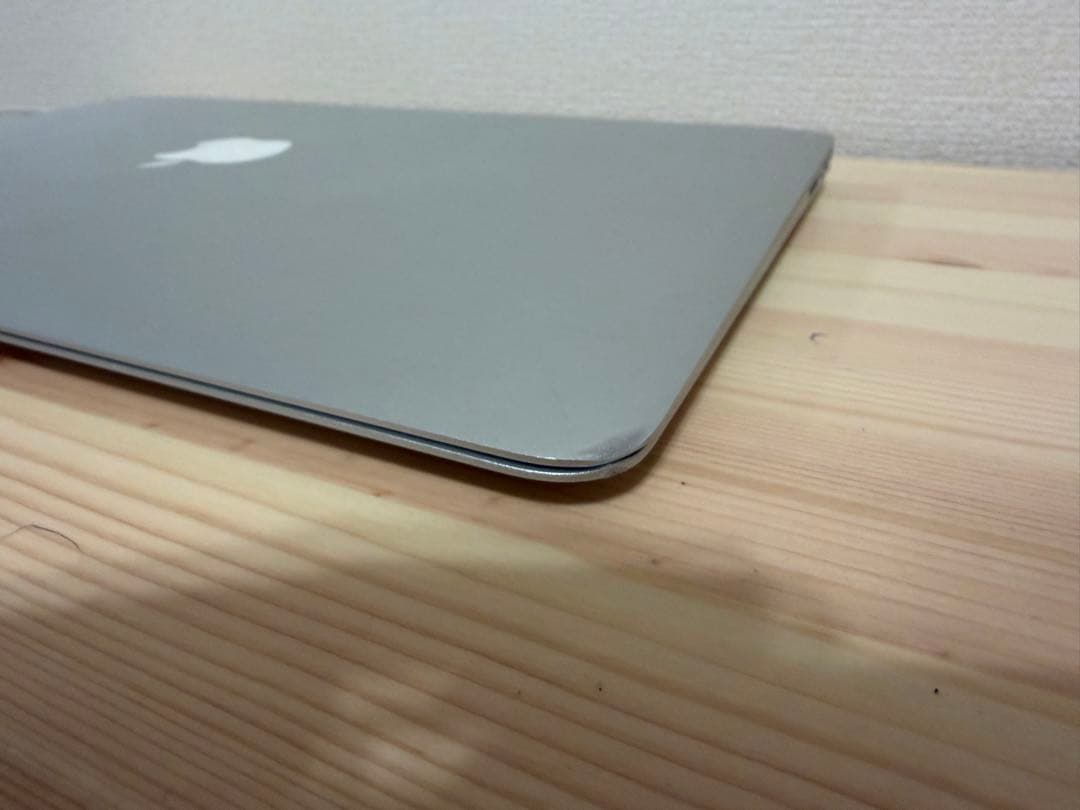 MacBook Air 13 2014 /i5/4GB/128GB/充放電111