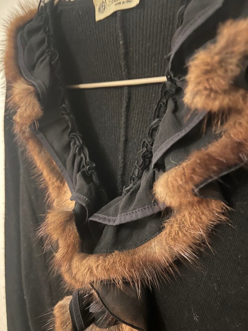 ブルマリン　リアルファー付きセーター