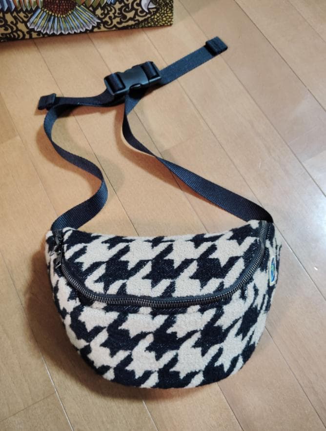 artipoppe ウエストポーチ