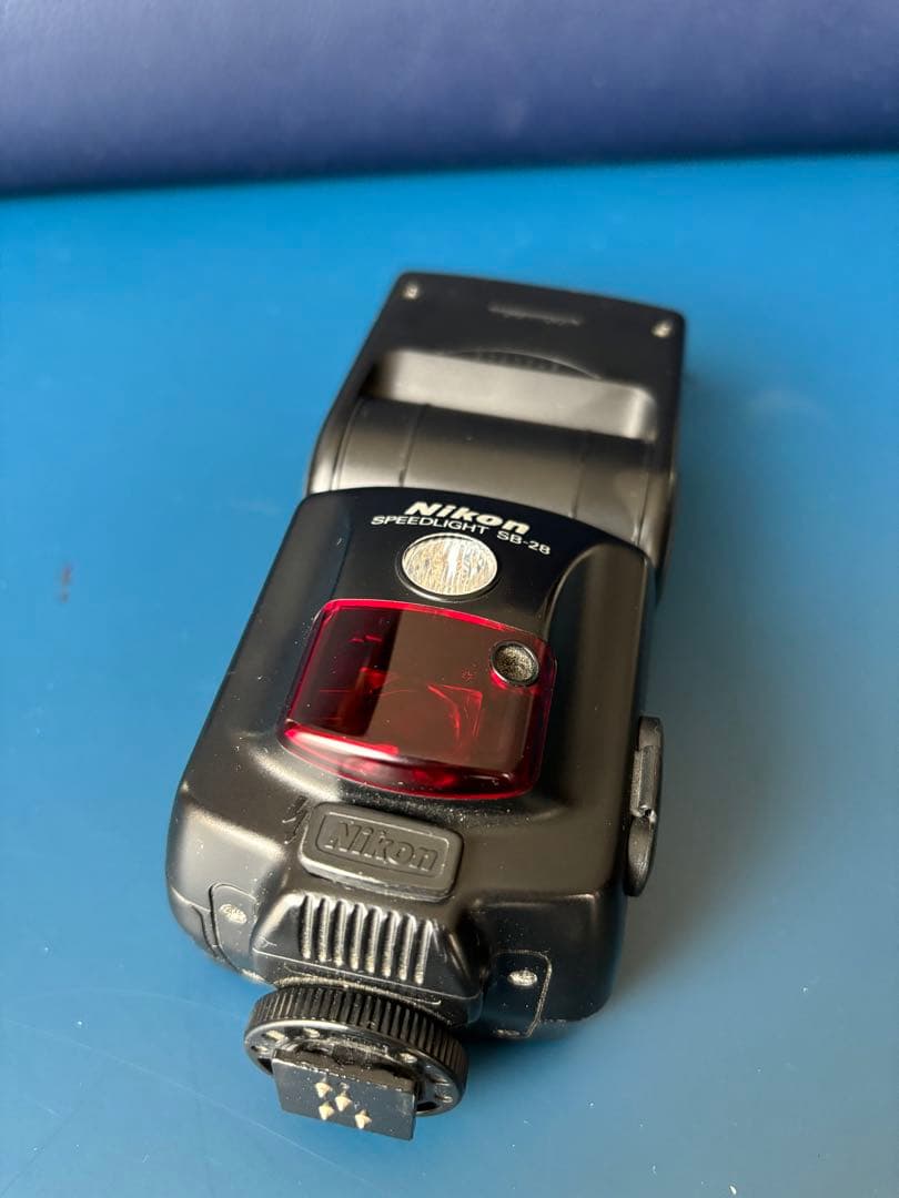 Nikon F6 一眼レフカメラ（フィルムカメラ） 望遠レンズ付き