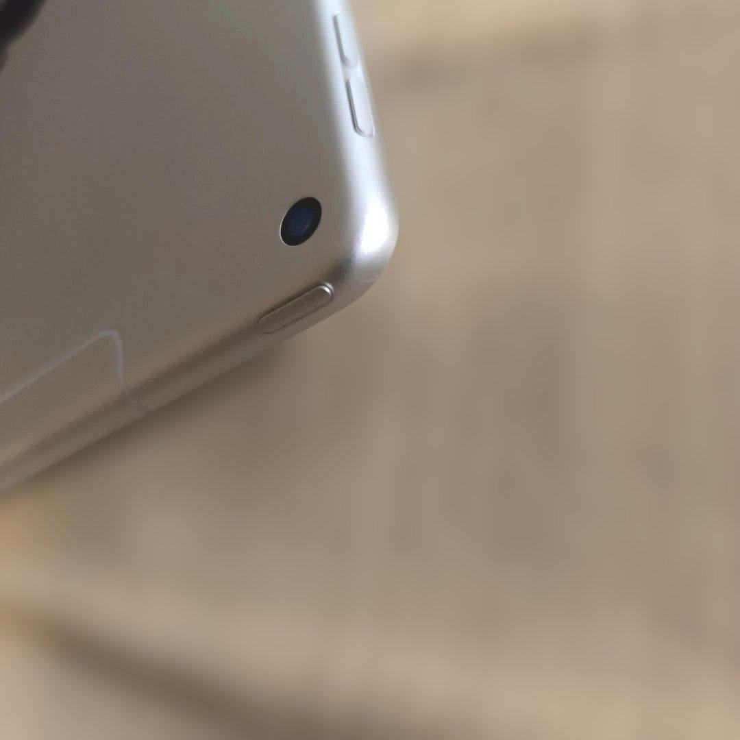 iPad Air第3世代/64GBWi-Fi＋Cellularモデル 86％