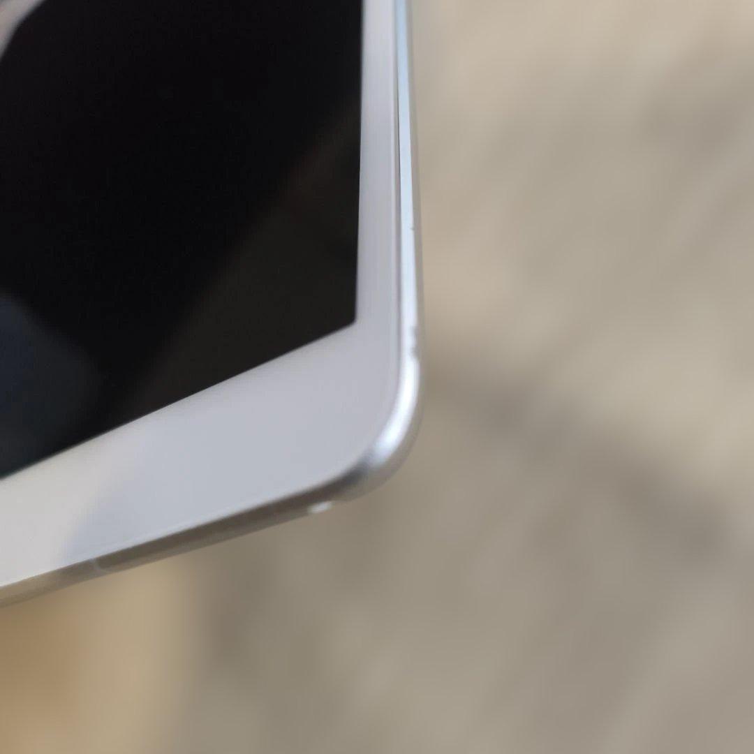 iPad Air第3世代/64GBWi-Fi＋Cellularモデル 86％