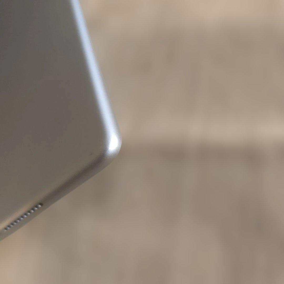 iPad Air第3世代/64GBWi-Fi＋Cellularモデル 86％