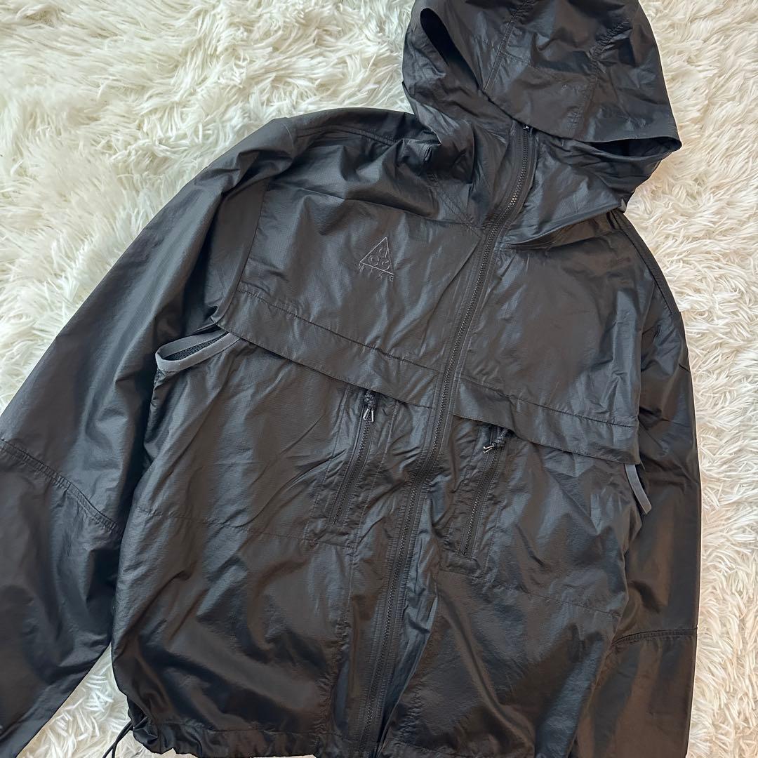 NIKE ACG ナイロンパーカー マウンテンパーカー ブラック M 刺繍ロゴ
