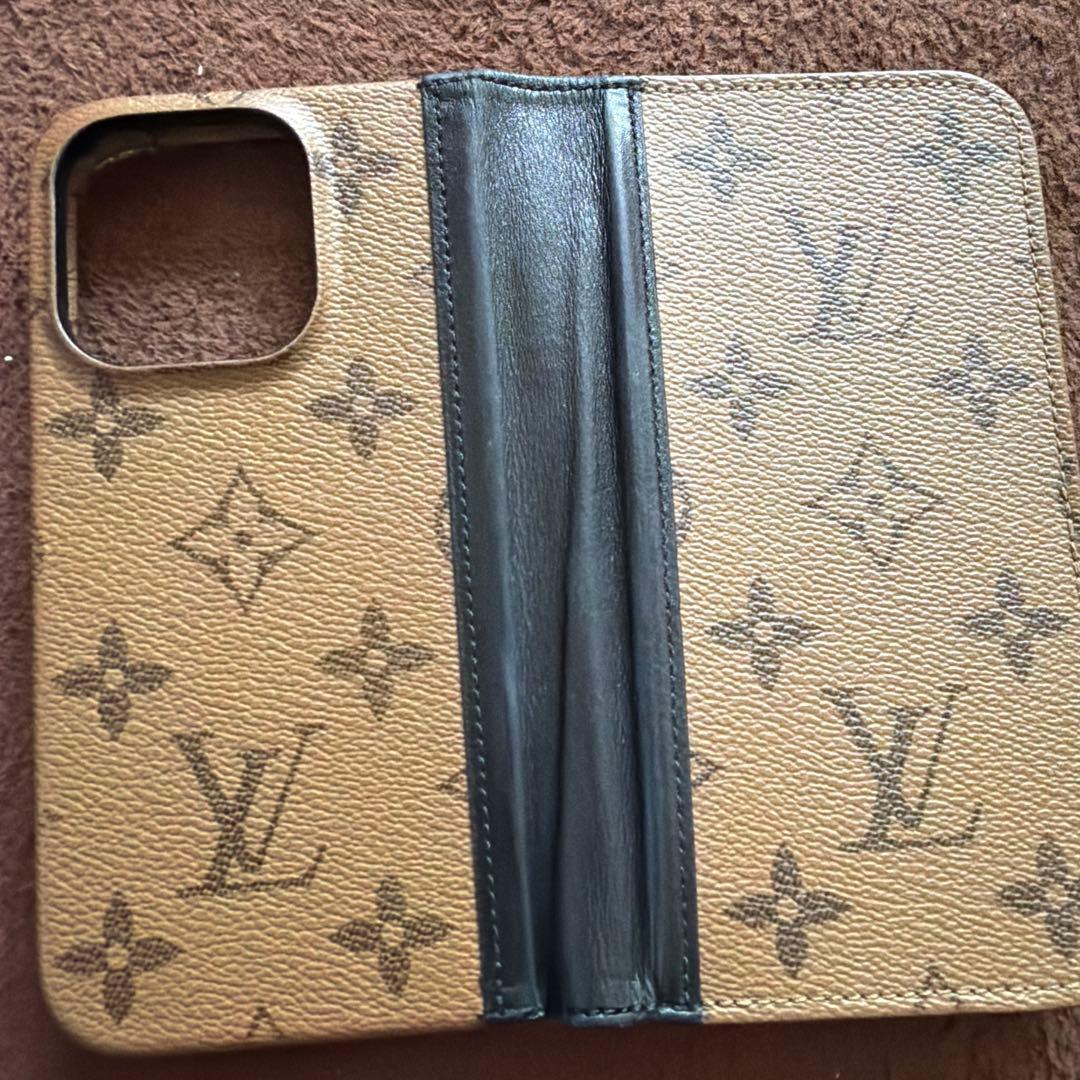 iPhone15プロLouis Vuitton モノグラム 手帳型ケース