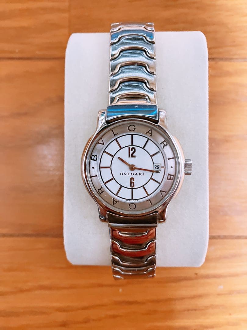【美品】ブルガリ　腕時計　レディース　ソロテンポ　ホワイト　金土日45555円！