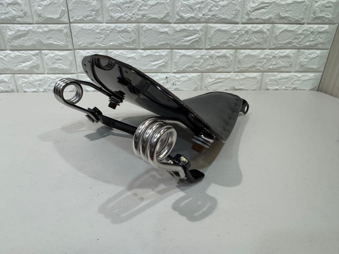 純正　OP スポーツスター　ハーレー　XL1200 ソロ　サドル　シート　883