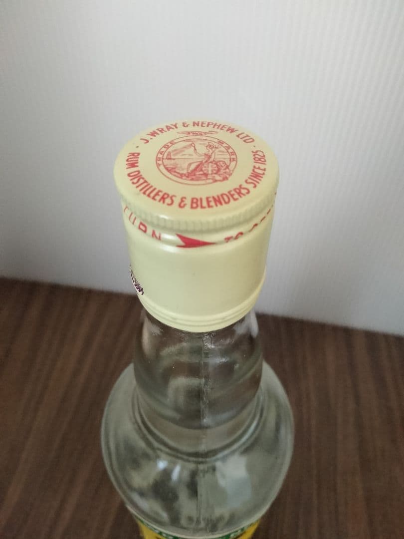 レイ＆ネヒュー　ジャマイカ　ホワイト ラム　ラム酒