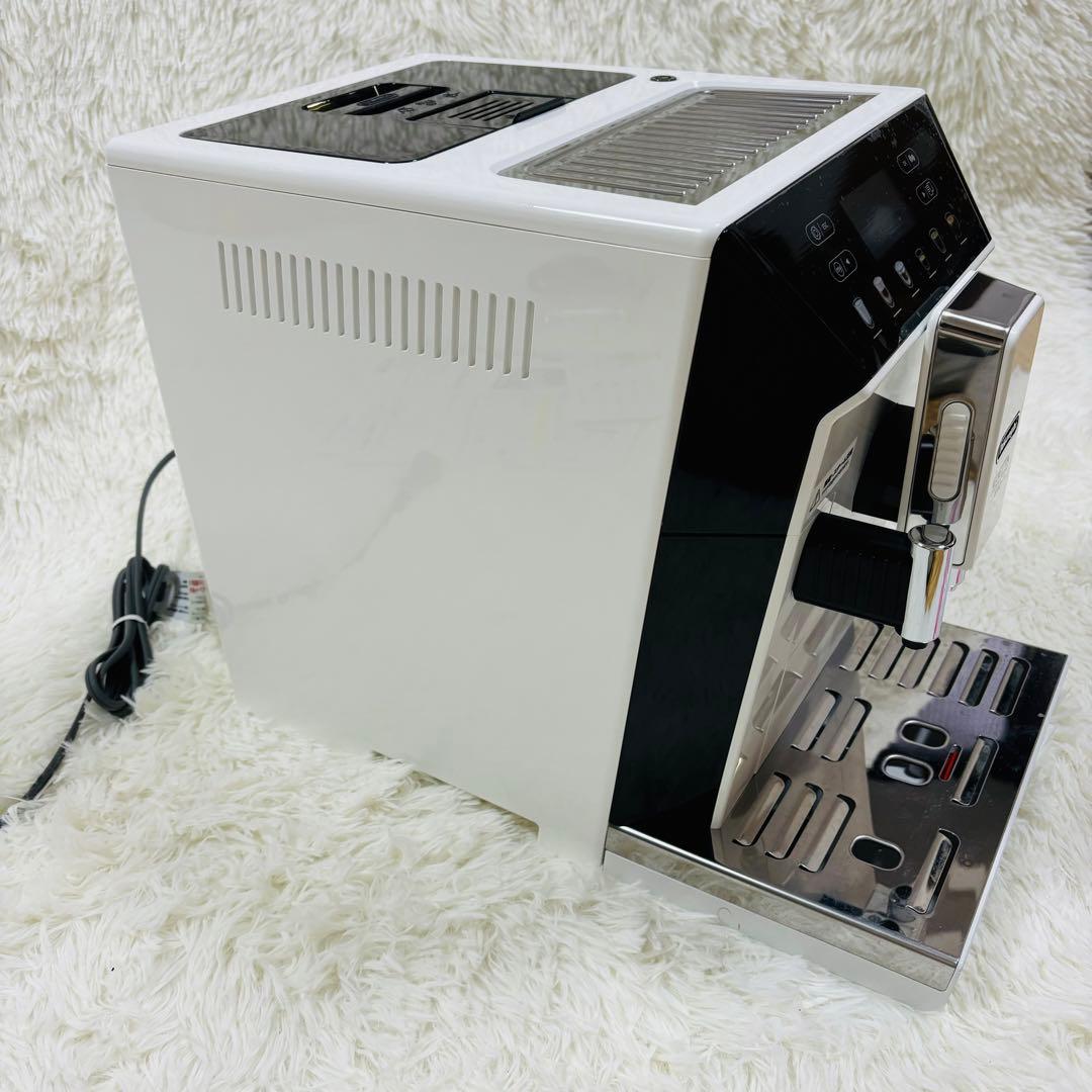 デロンギ エレッタカプチーノイーヴォ ECAM46860W