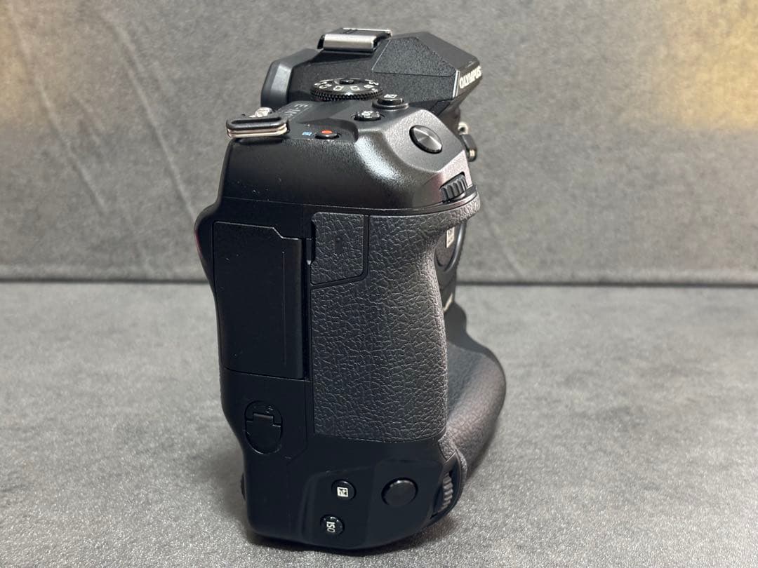 美品 OLYMPUS OM-D E-M1X