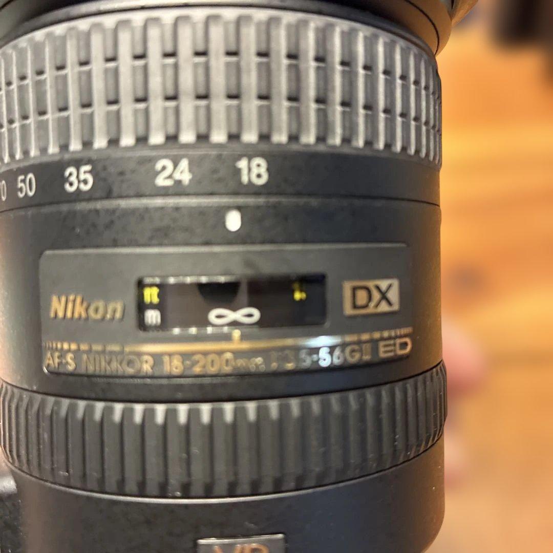 Nikon (ニコン) D7000 18-200VRIIレンズキットケース解説本