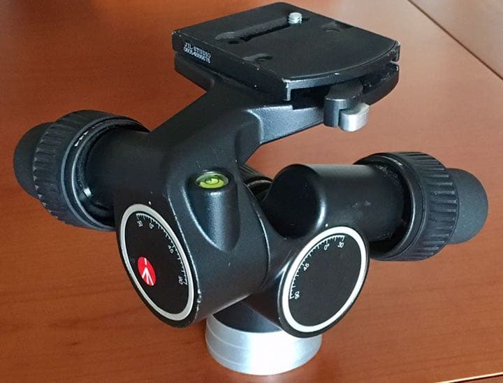 マンフロット  ギア雲台  405 美品!!