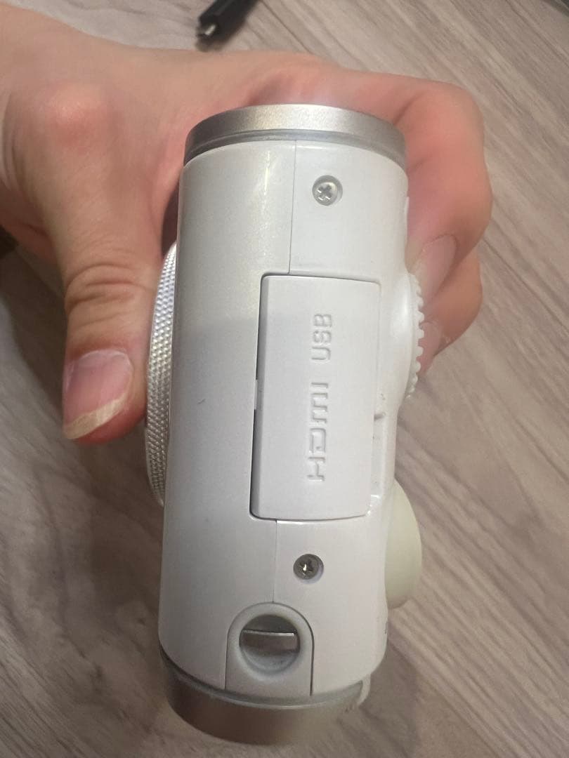 デジタルカメラ CASIO EXILIM EX-ZR4000