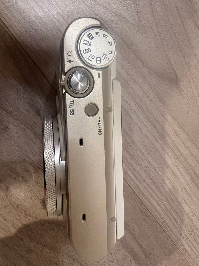 デジタルカメラ CASIO EXILIM EX-ZR4000