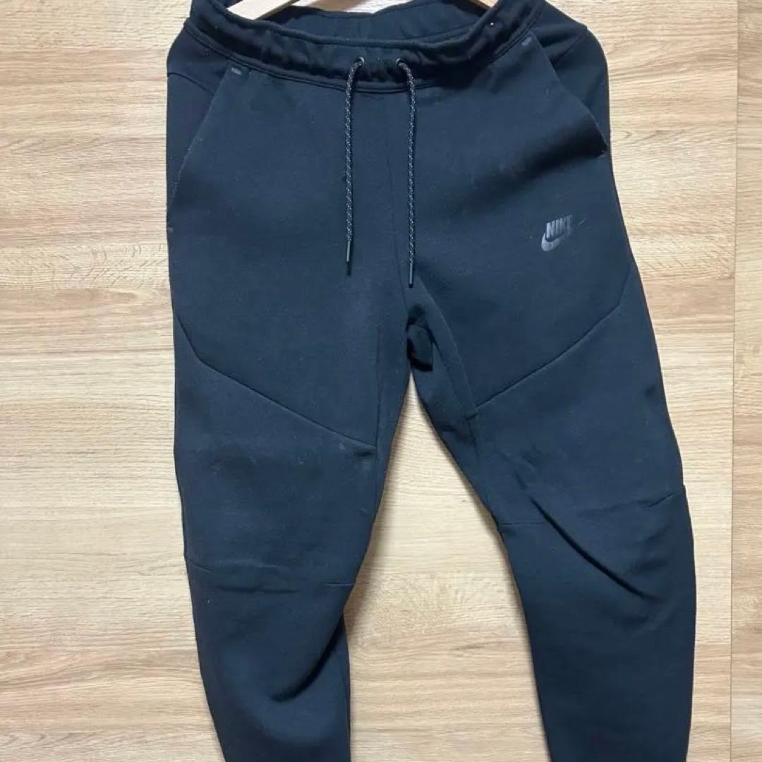 NIKE テック　上下セット