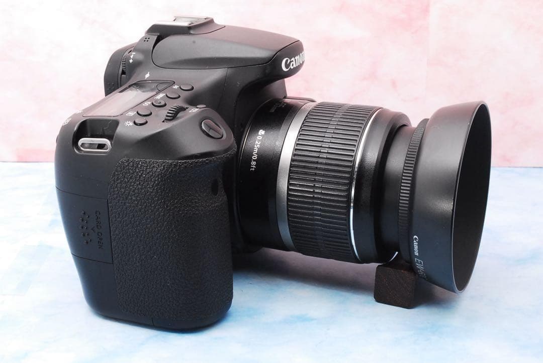 Canon EOS 70D☆手ぶれ補正☆スマホ転送OK☆美品☆一眼レフカメラ