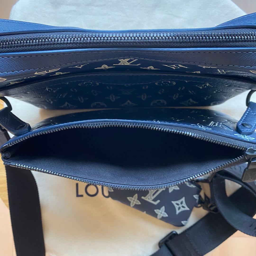 ルイヴィトン　VUITTON トリオメッセンジャー ショルダーバッグ　ヴィトン